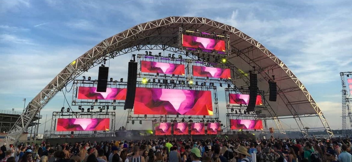 rental LED screen in the concert