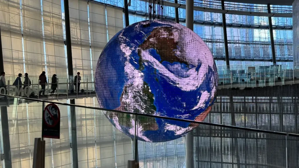 Spherical LED Display at the Tokyo National Museum